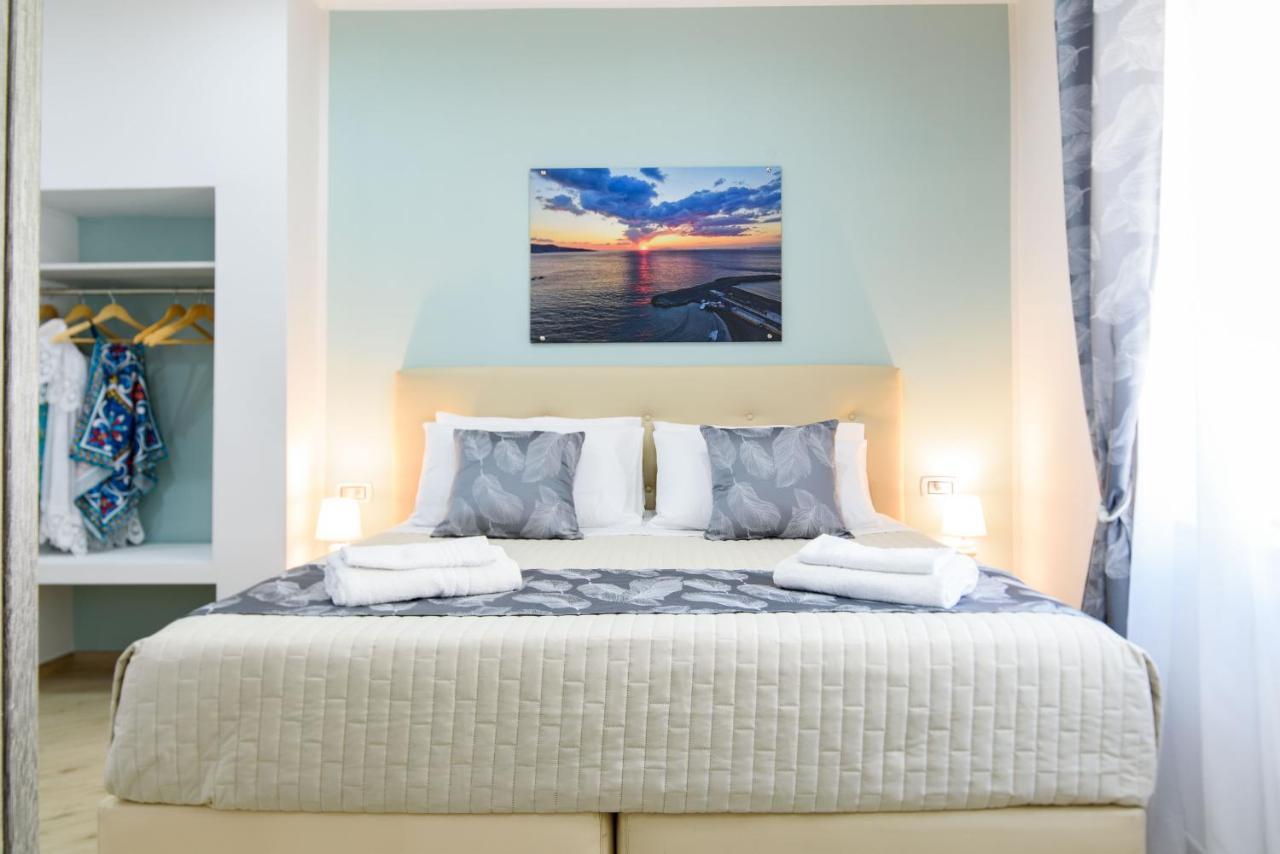 Symphony House Bed & Breakfast Sorrento Exterior foto
